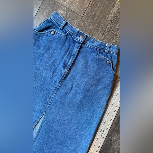 S Vintage denim skirt 70’s 80’s academia. Perfection ✨ - Picture 5 of 5